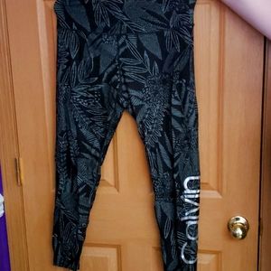 Calvin Klein - Women's Leggings - L - Like New